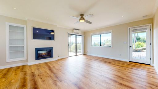 FIRST MONTH FREE RENT SPECIAL! Beautiful and Newly Updated 1-Bedroom, 1-Bath Apartment with Stunning Views in Saint Helena!