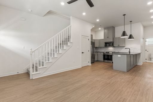 Brand New 3 Bed 3 Bath Home – photo 1