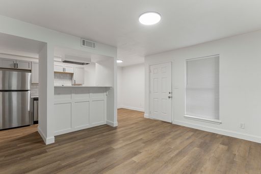 Get $500 off First Months Rent!