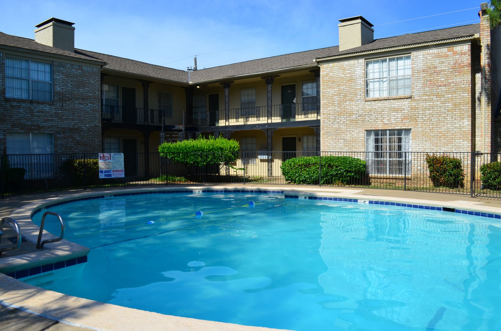 Park Villas Apartments 2 of 9