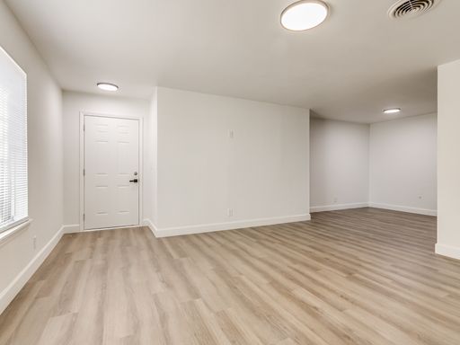 2 Bed 1 Bath - Remodel – photo 1