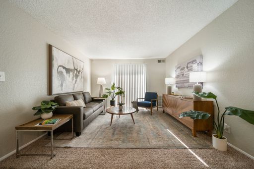** 1 Bed 1 Bath with WASHER/DRYER * Great Location * Beautiful Apartment Home ** – photo 1