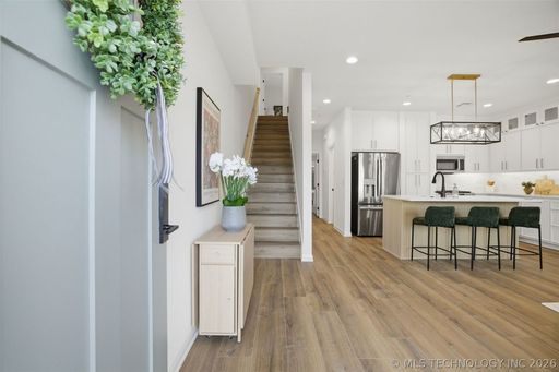 3 Bed 2.5 Bath Townhome – photo 1
