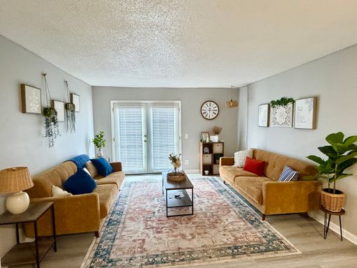 $150 off move in cost PLUS application fee waived for look and lease SAME DAY! – photo 1