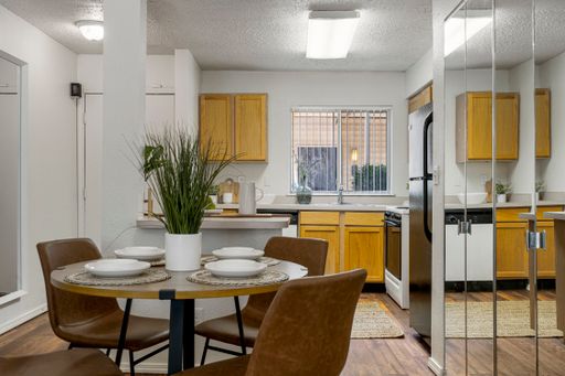 Look and Lease April MOVE-IN SPECIAL First Full Months Rent FREE! *Must Apply in 24 Hours of Tour* – photo 1