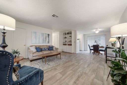 Fall Into Savings — Get $200 OFF September Move-In Costs! – photo 1