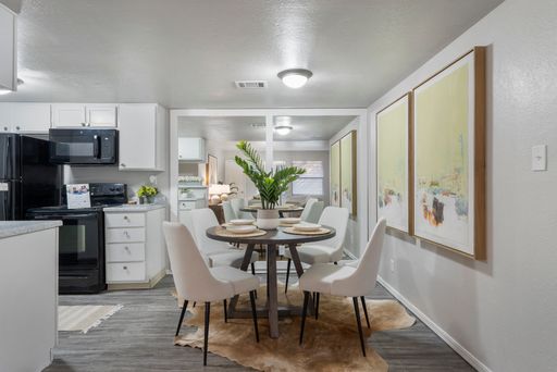 Live in the Heart of It All - 1 bedroom / 1 bath South Tulsa – photo 1