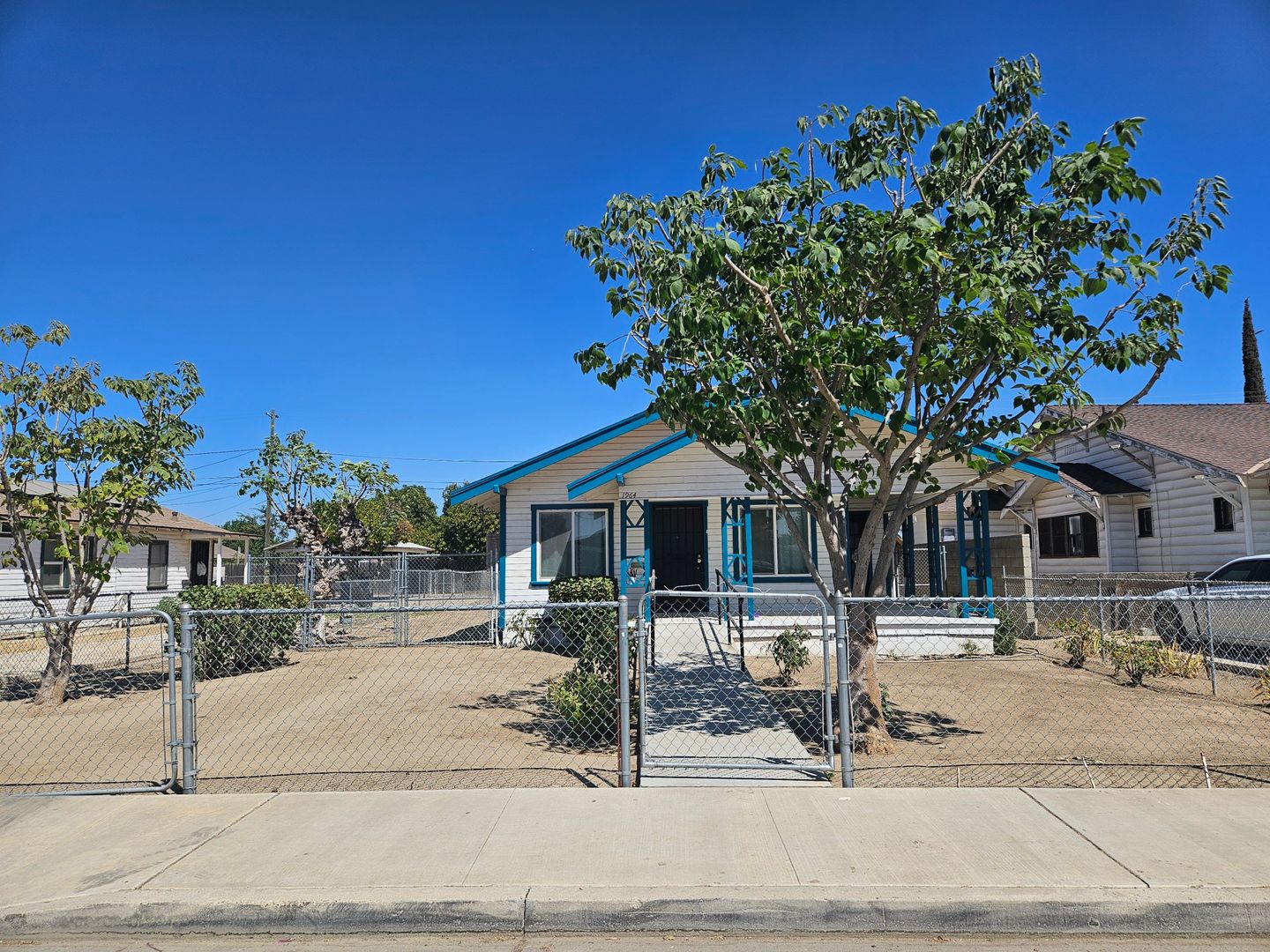 Wasco House: 1964 Gaston St.