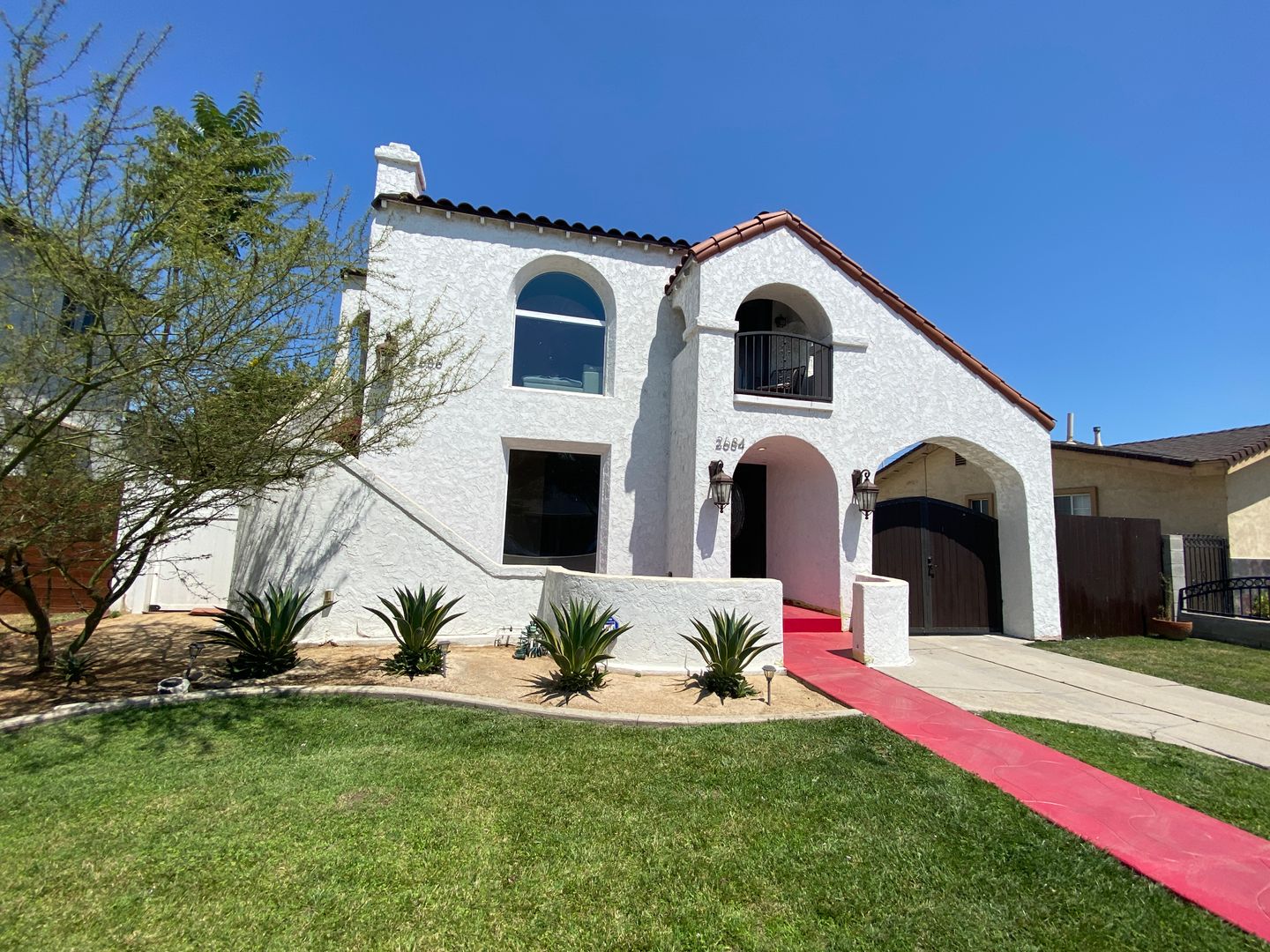 Long Beach Multiplex: 2684 Daisy Avenue - 204 A