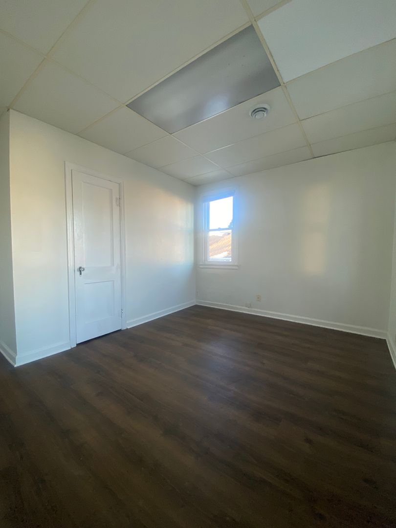 Oshkosh Apartment: 1511 Oregon St