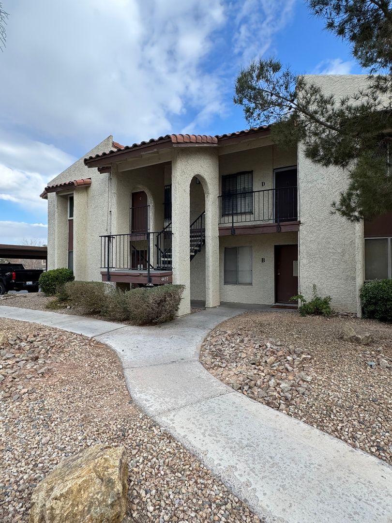Las Vegas Condo: 4470 W. Rich Drive