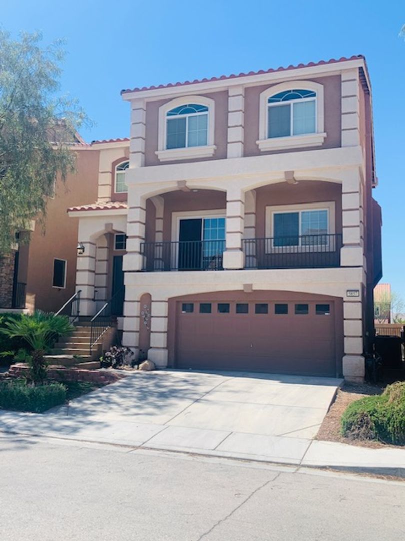 Las Vegas House: 5857 Pillar Rock Ave