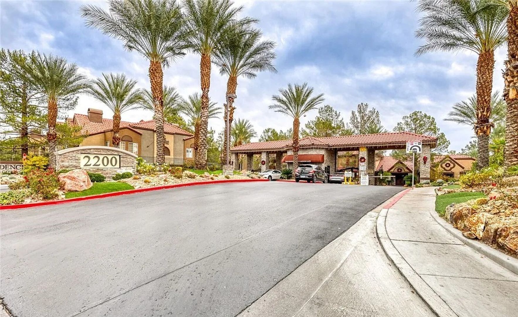 Las Vegas Condo: 2200 S Fort Apache Road #1007