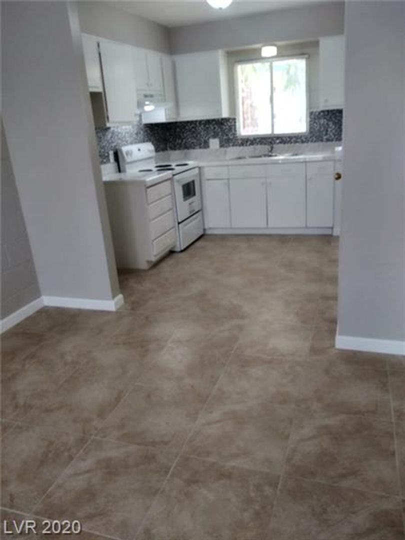 Las Vegas Condo: 1909 Alwill St C