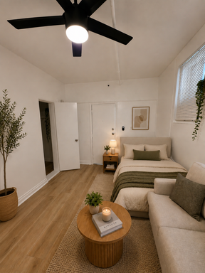 Tower Lofts * New Ownership and Management * Newly Renovated Efficiency Unit* Get in now! – photo 1