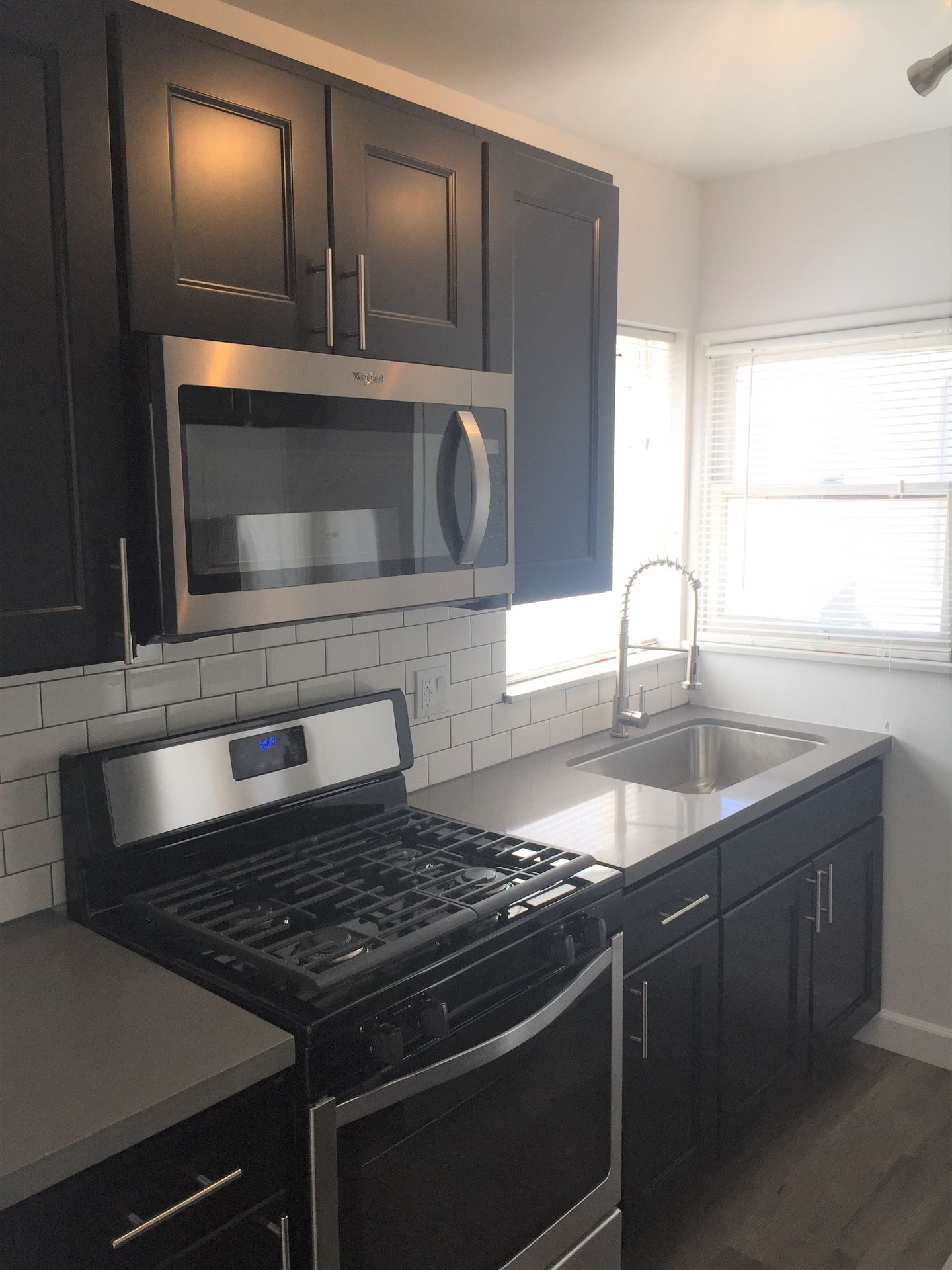 Alhambra Apartment: 104-114 N. 1st St