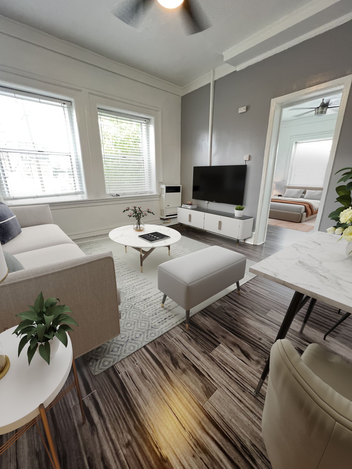 Los Angeles Apartment: 1501 W. Adams Blvd.
