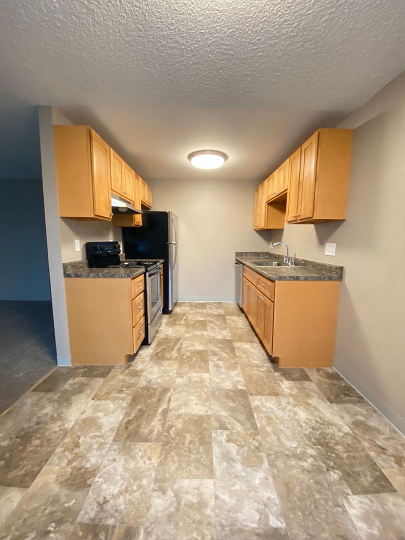 West Richland Apartment: 531 S. 38th Ave