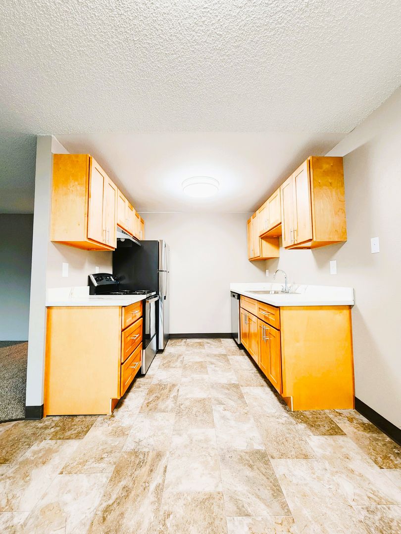 West Richland Apartment: 531 S. 38th Ave