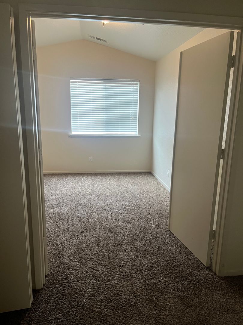 MERCED House: 3530 ST ANDREWS DR