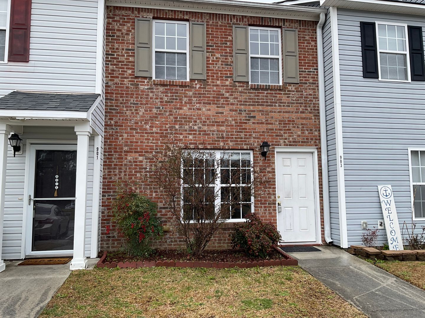 Jacksonville House: 903 Timberlake Trail