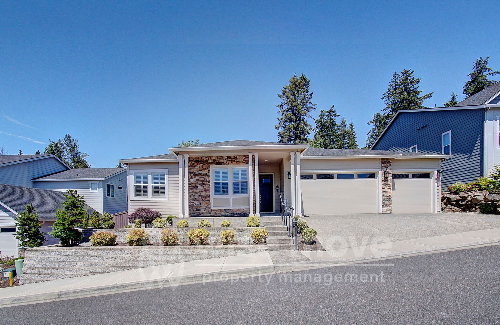 Camas House: 931 W Magnolia Loop