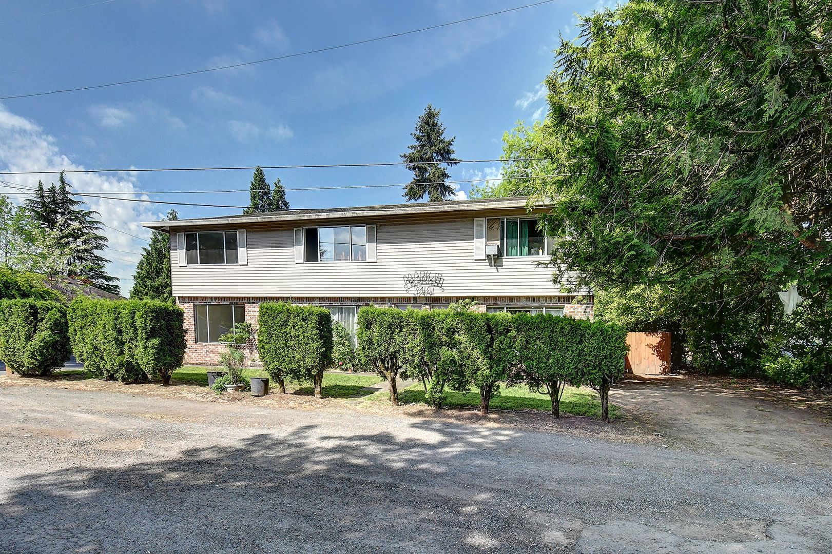 Vancouver Apartment: 2415 E 30th Street