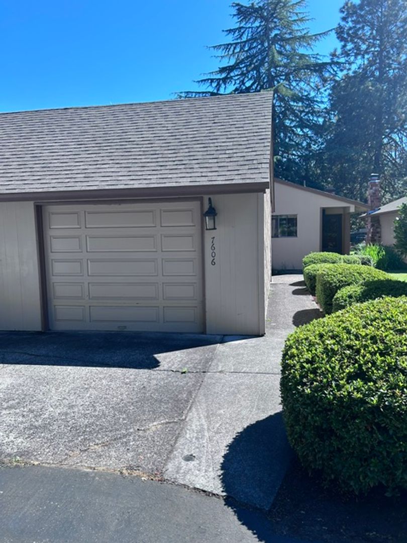 Vancouver Townhome: 7606 NW 3rd Ave