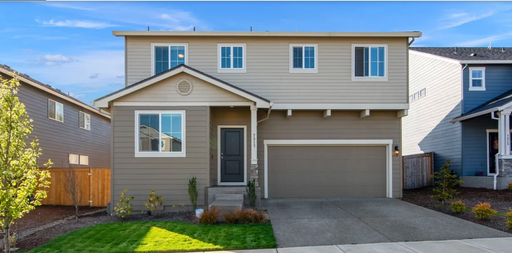 5-Bedroom Residence in Camas — Community Pool | Landscaping Included – photo 1