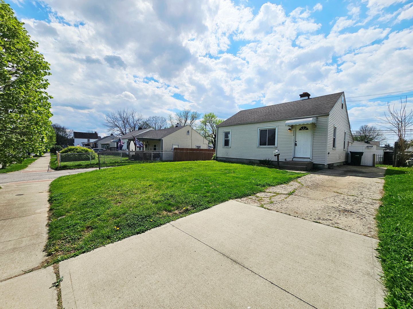 Columbus House: 2679 Azelda Street