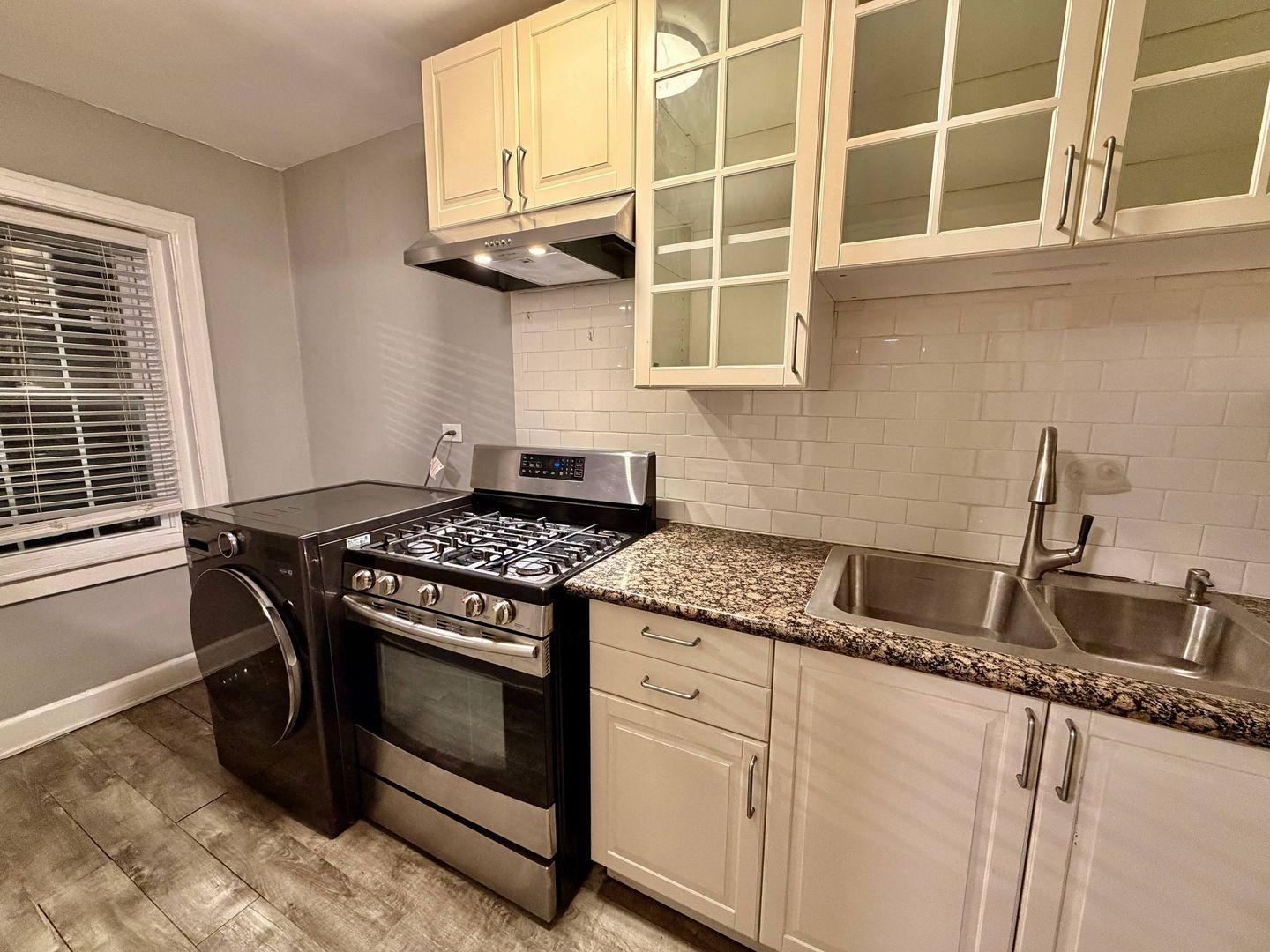 Kansas City Apartment: 127-129 E 46th, 131-133 E 46th , 1019 W 38th Street