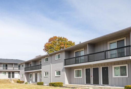 BRAND-NEW UNIT! A Hidden Gem, Completely Remodeled, 2 bedroom 1 bathroom. – photo 1