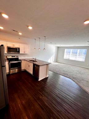 Modern Living in Midtown Omaha – photo 1