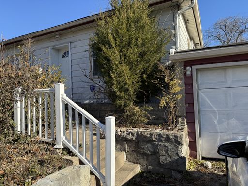 743 N Kiger Rd – photo 1