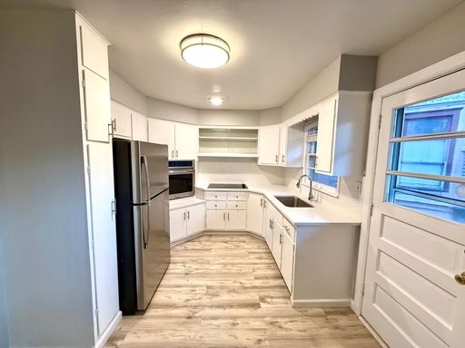 2 Bed 1 Bath Rental at 524 S 36th Street-Unit 2, Omaha, NE – photo 1