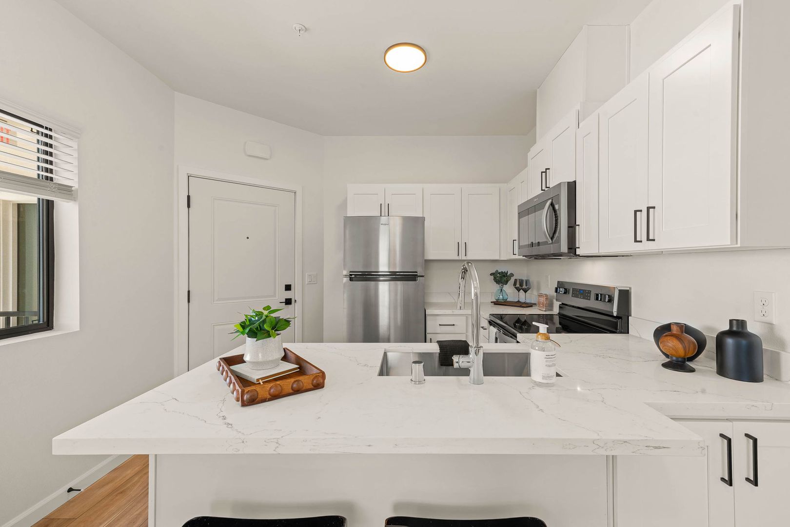 Tacoma Apartment: 3579 S G Street