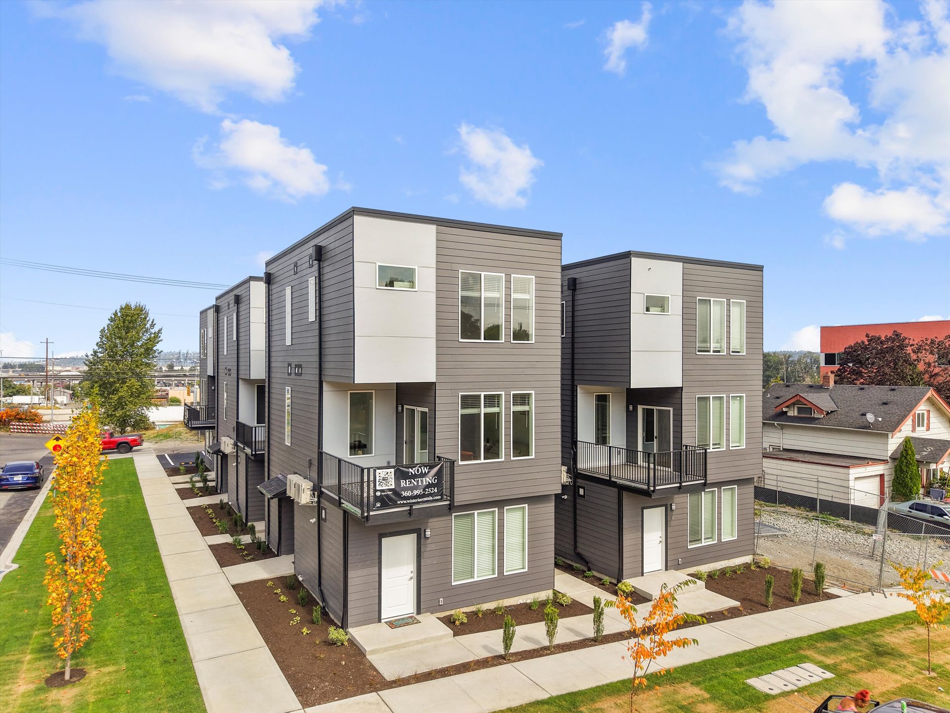 Tacoma Multiplex: 1401 E 29th St - C