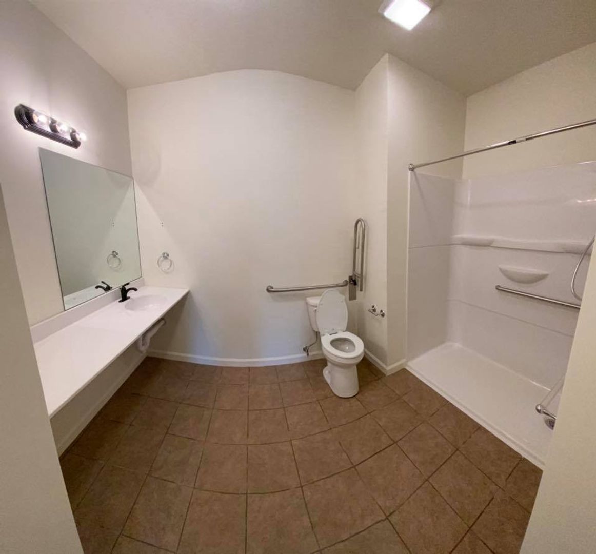 Bellefonte Apartment: 215 Kenlee Drive