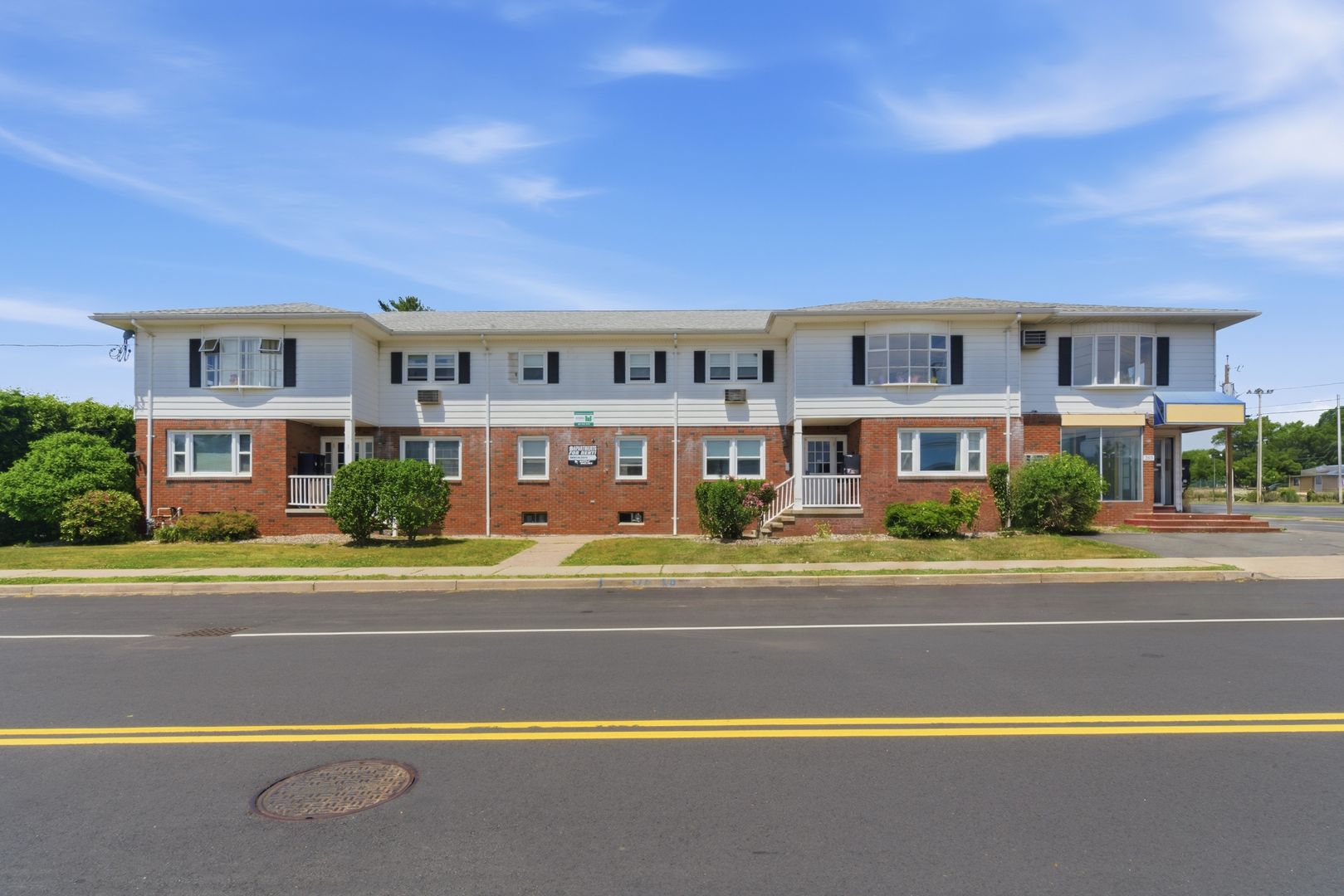 Ludlow Apartment: 285-291-293 State Street