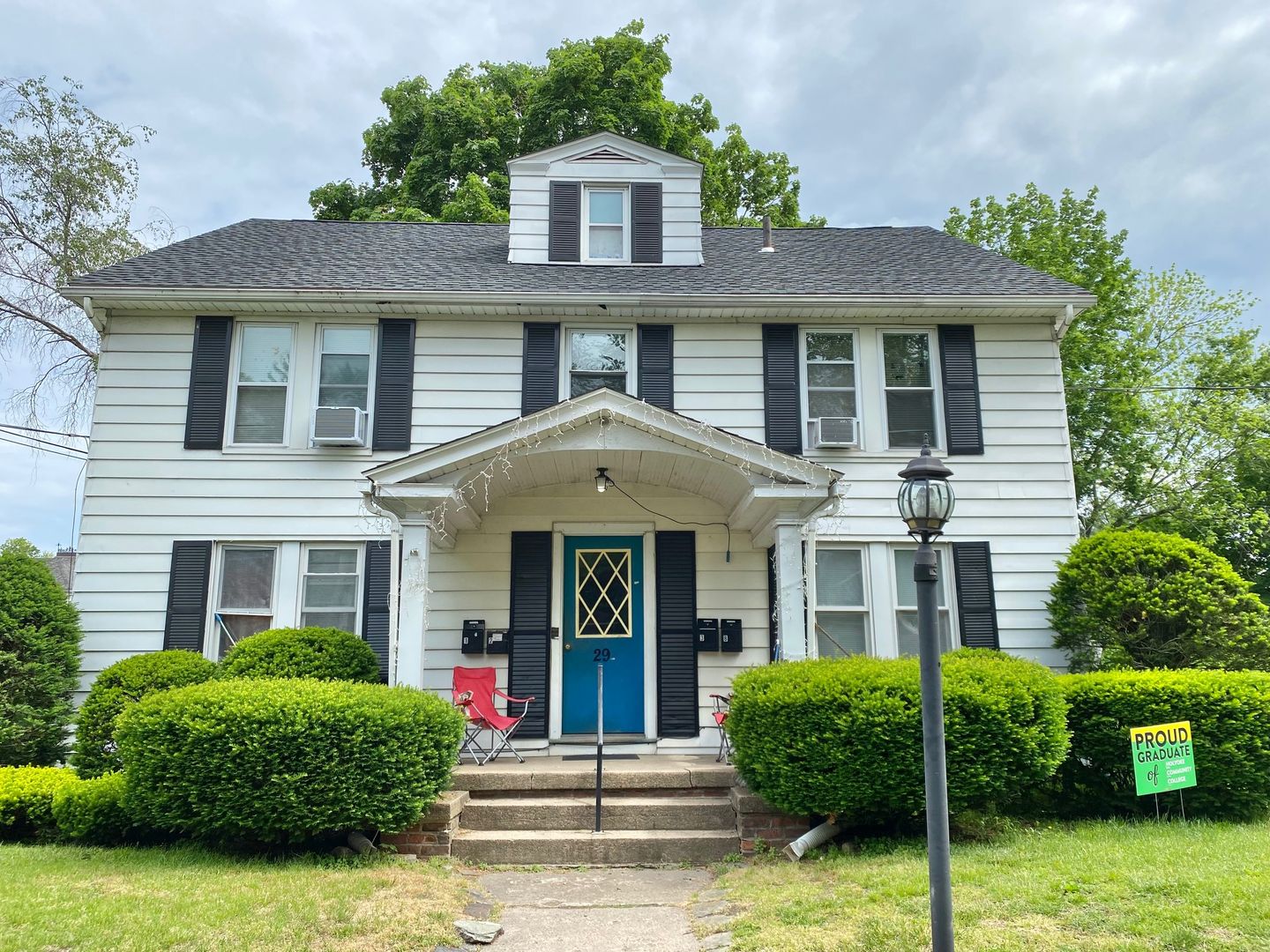 South Hadley Apartment: 29 Camden Street