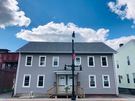 Newly Remodeled 3BR Apartment for Rent in Westfield!