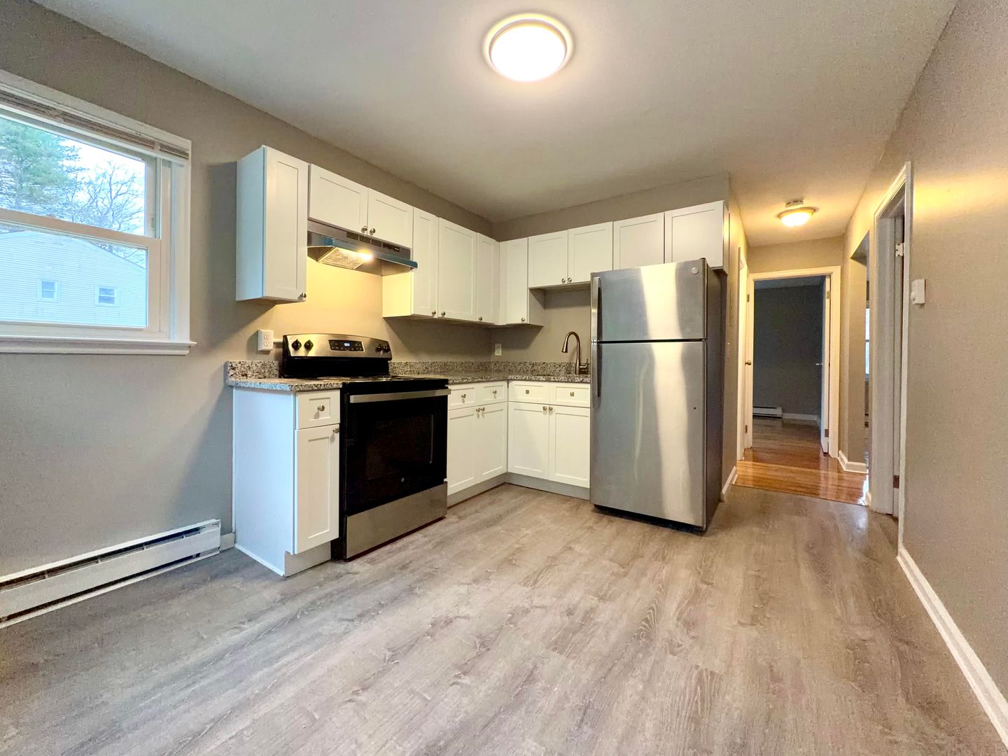 Belchertown Apartment: 251-259 N. Washington St.