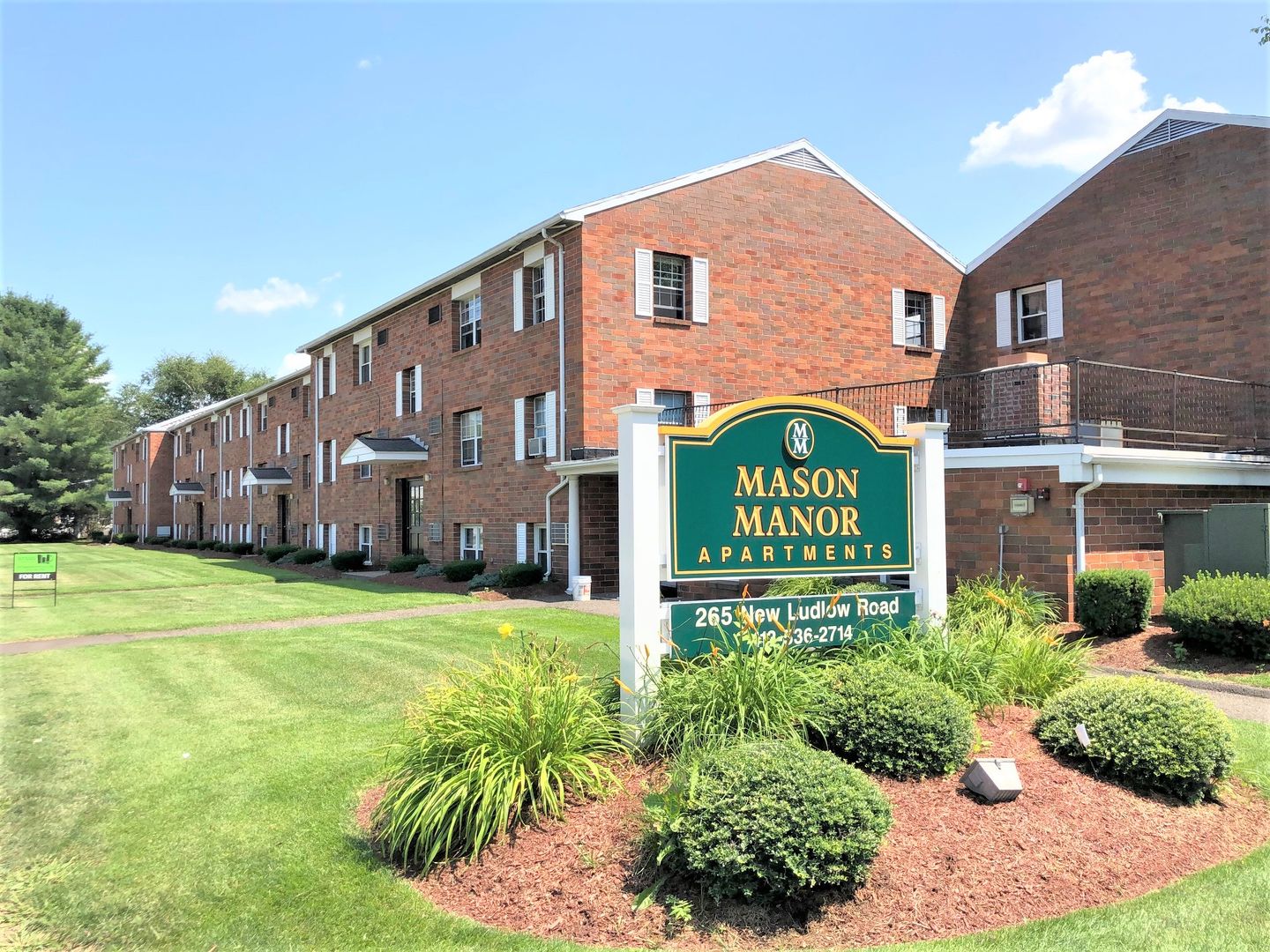 Chicopee Apartment: 265 New Ludlow Rd