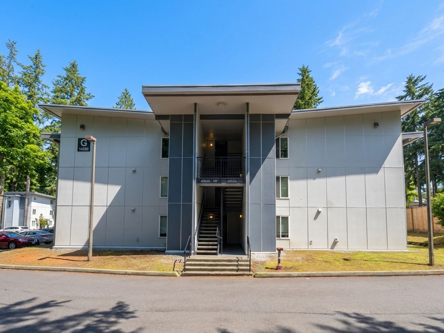 Bellevue Condo: 14556 NE 31st St Apt G103
