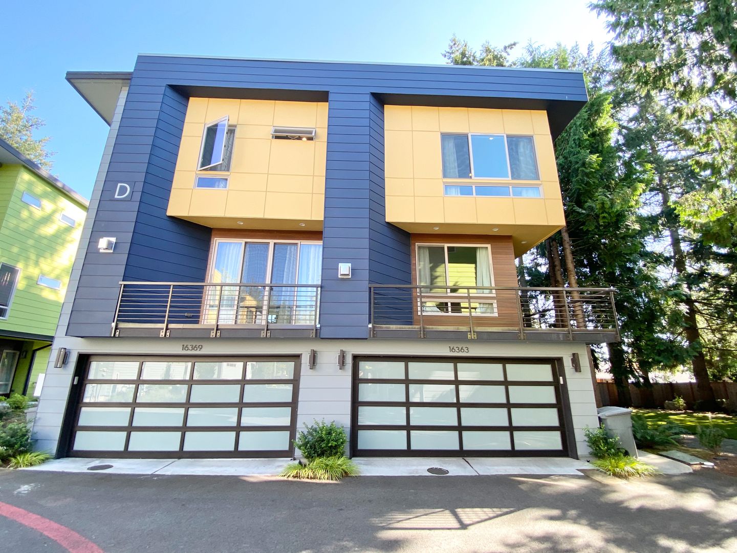 Bellevue Townhome: 16363 NE 12th Place