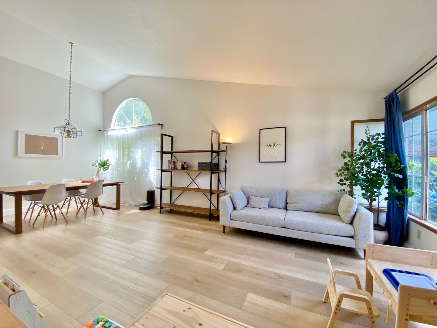 Sammamish House: 3618 254th AVE SE