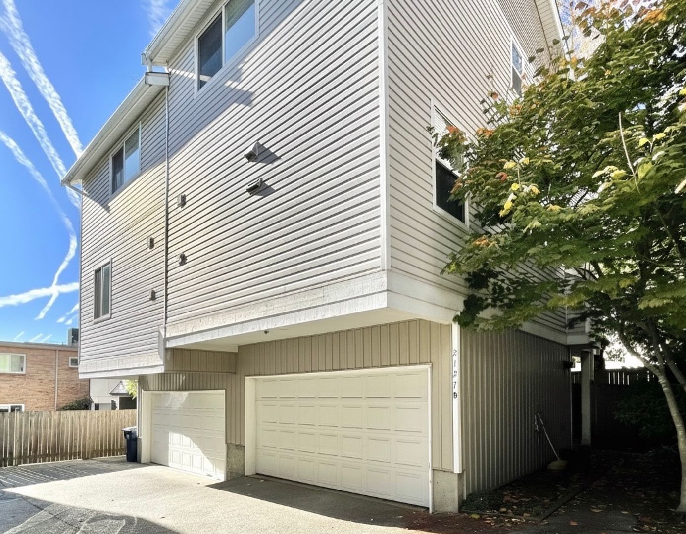 Seattle House: 2127 Waverly Pl N Unit B