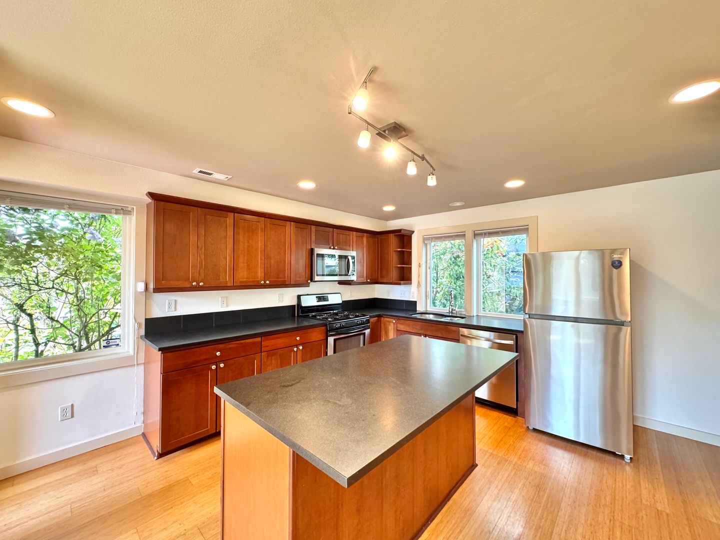 Seattle House: 1409 N Northgate Way UNIT A