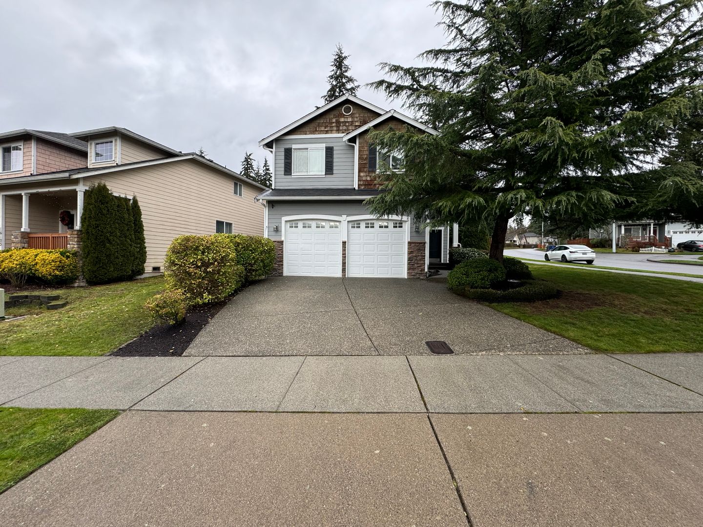 Bothell House: 16107 39th Ave SE