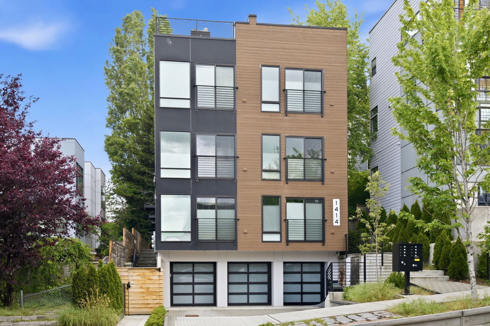 Seattle Townhome: 1414 E Cherry St Unit B